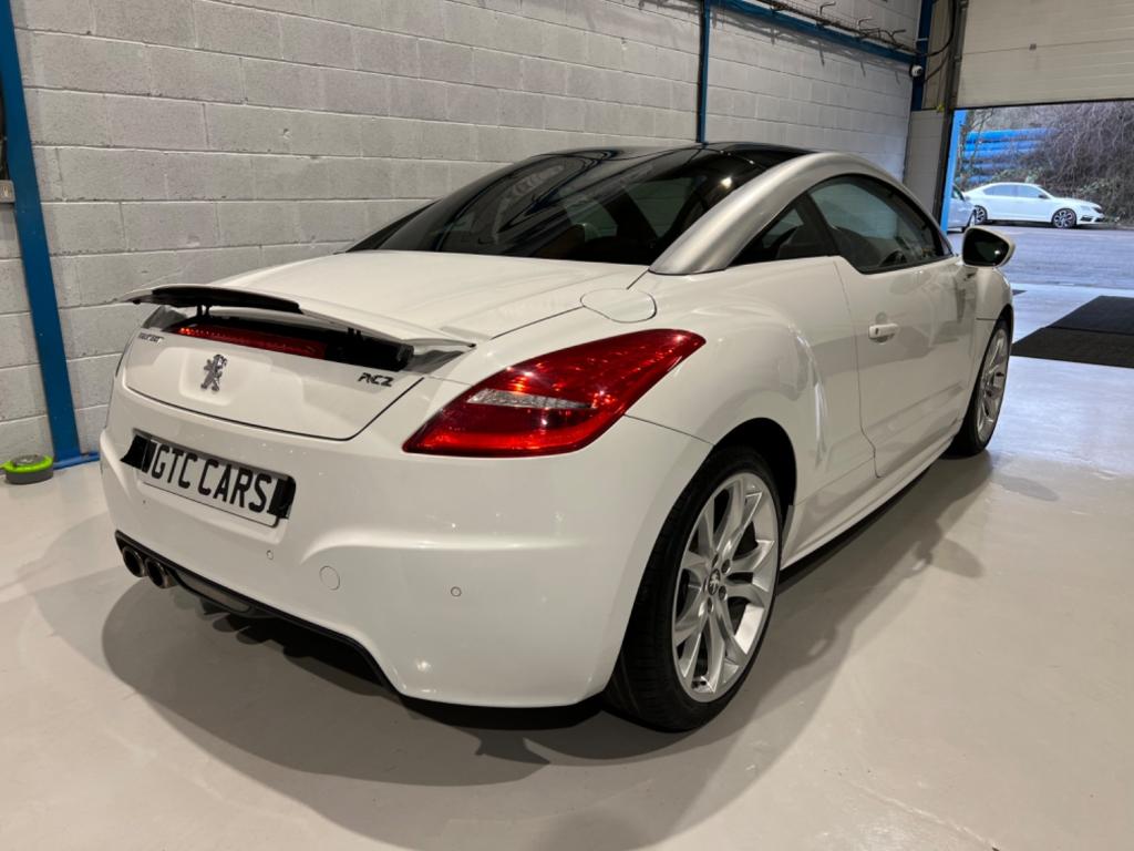 PEUGEOT RCZ