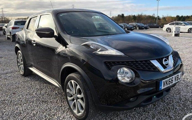 NISSAN JUKE