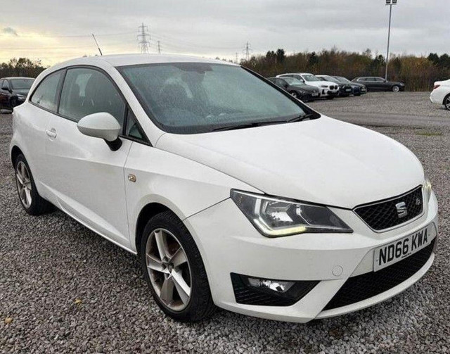 SEAT IBIZA