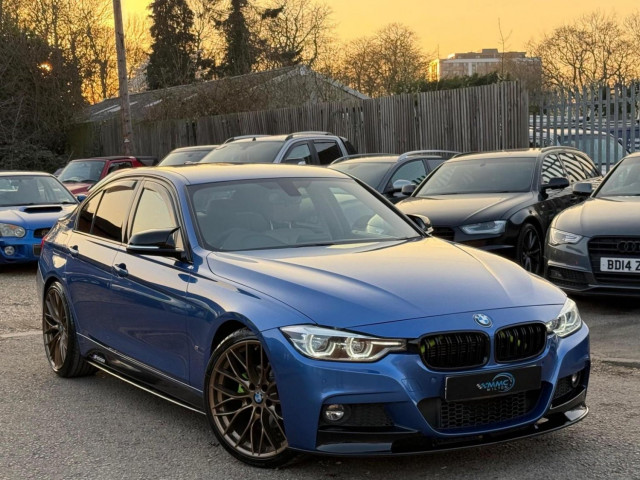 BMW 3 SERIES
