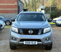 NISSAN NAVARA