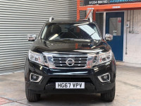NISSAN NAVARA