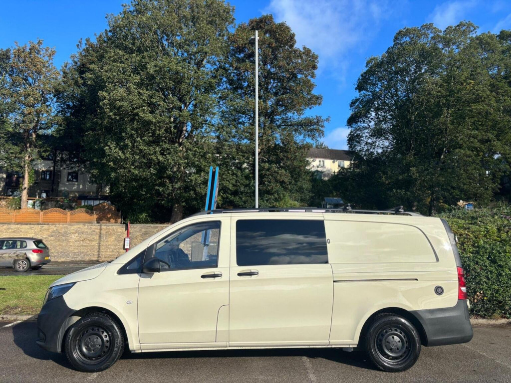 MERCEDES-BENZ VITO