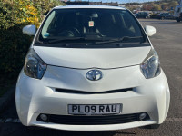 TOYOTA IQ