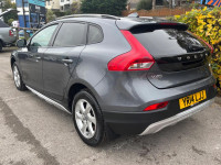 VOLVO V40 CROSS COUNTRY