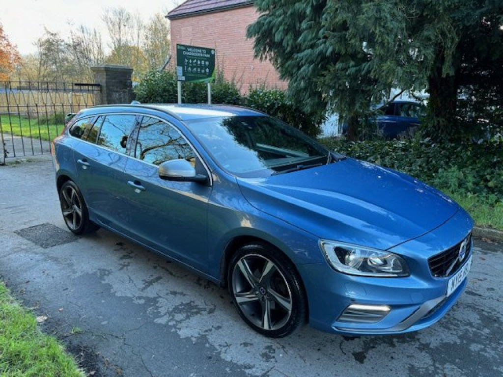 View VOLVO V60 2.0 R-Design Nav D2