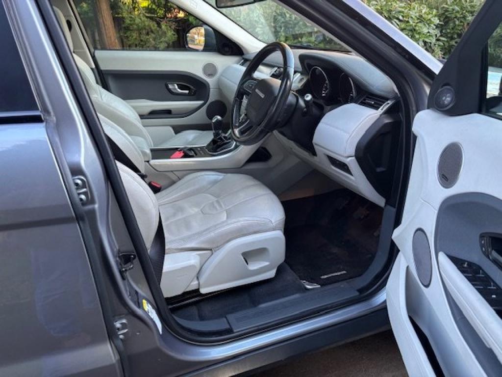 LAND ROVER RANGE ROVER EVOQUE