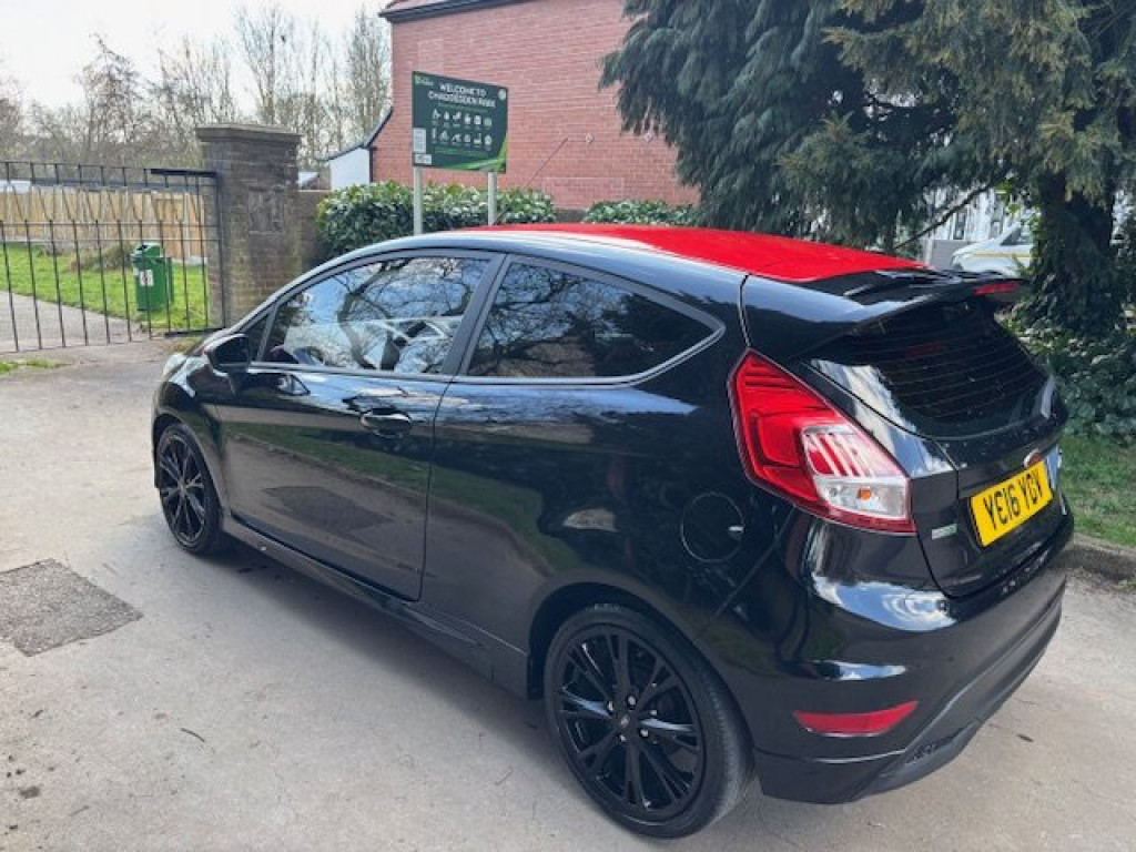 View FORD FIESTA 1.0 T EcoBoost Zetec S