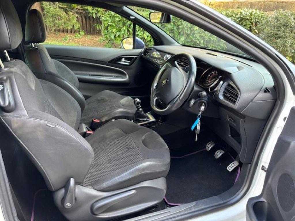 CITROEN DS3