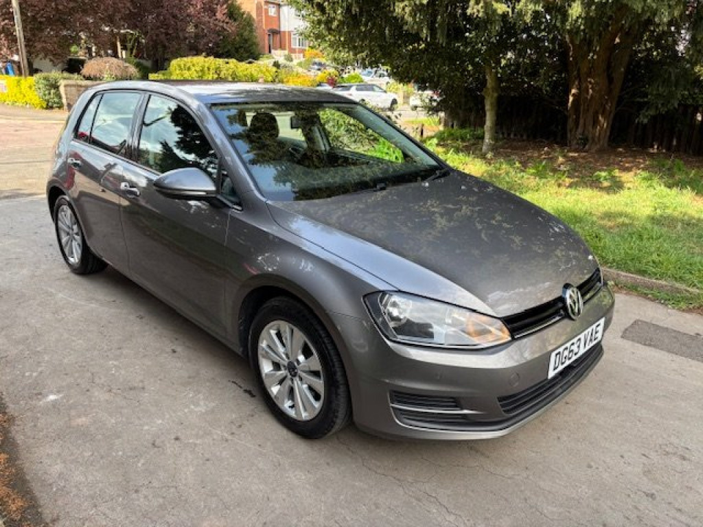 View VOLKSWAGEN GOLF 1.4 TSI BlueMotion Tech SE