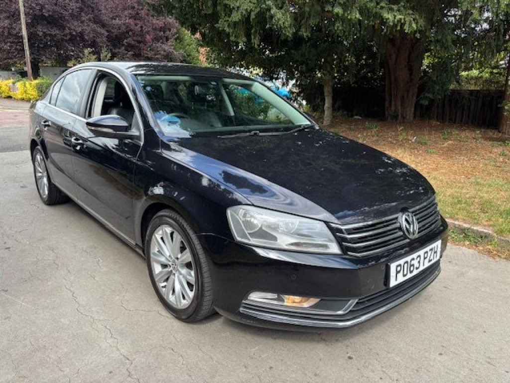 View VOLKSWAGEN PASSAT 2.0 TDI BlueMotion Tech Highline