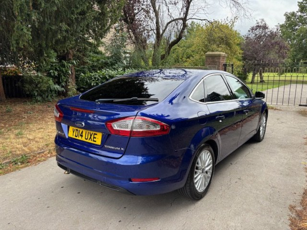FORD MONDEO