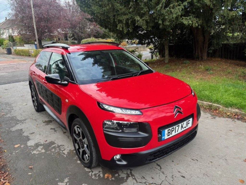 View CITROEN C4 CACTUS 1.2 PureTech Flair