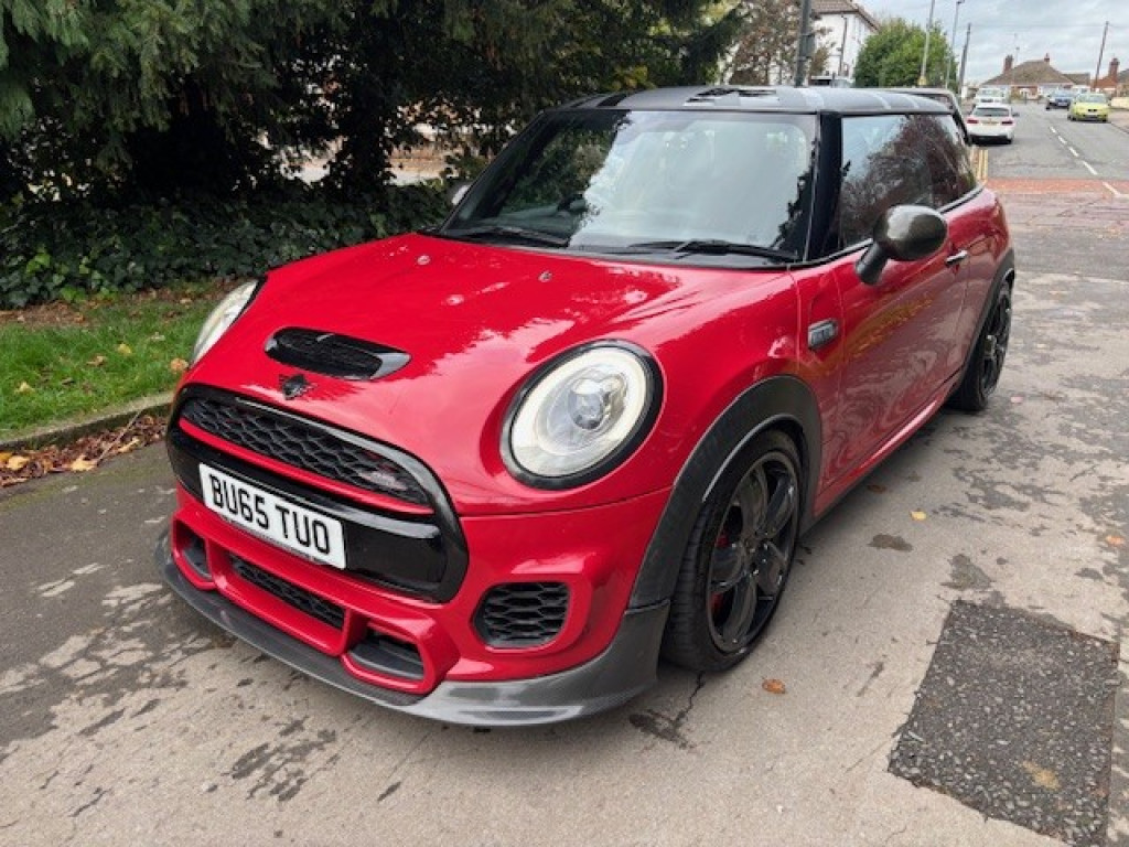 View MINI HATCH 2.0 John Cooper Works 3-Door Hatch