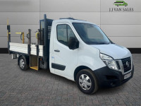 NISSAN NV400