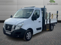 NISSAN NV400