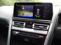 BMW 8 SERIES