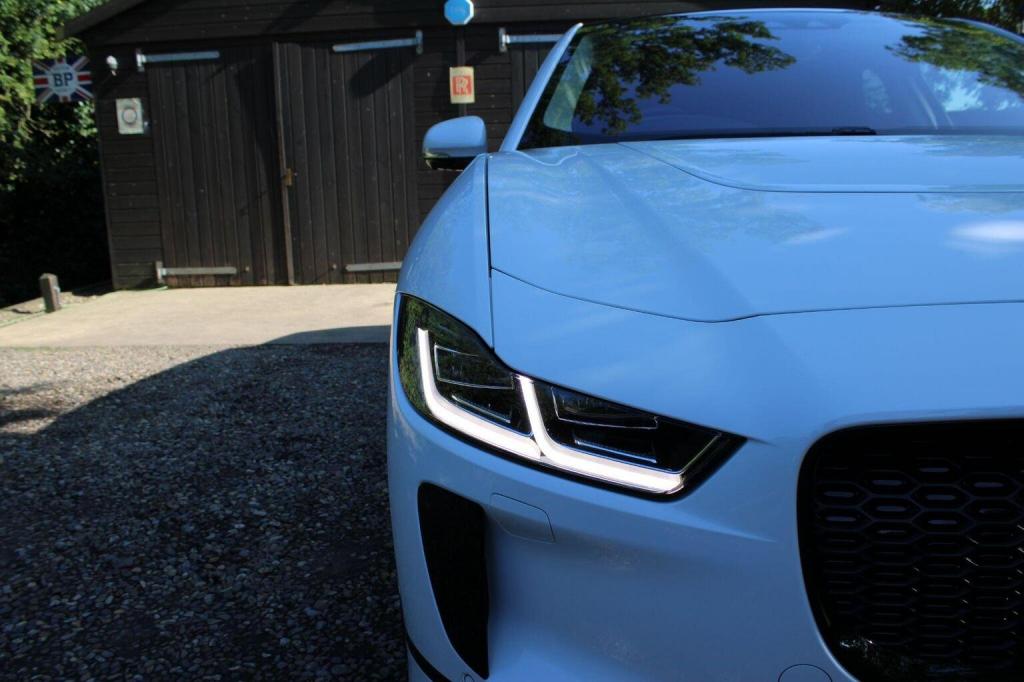 JAGUAR I-Pace