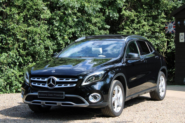 MERCEDES-BENZ GLA CLASS