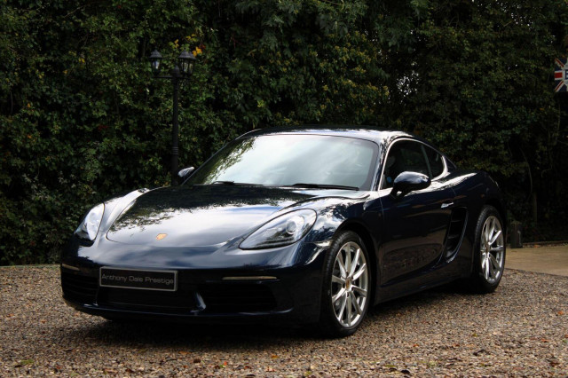 PORSCHE