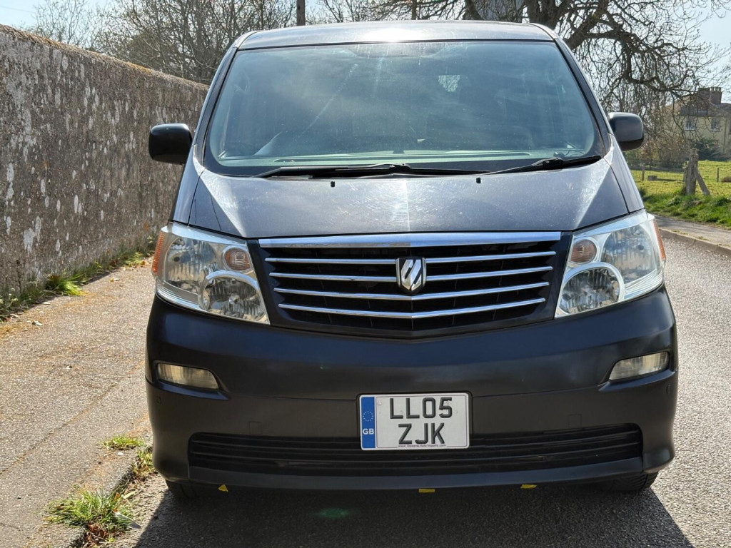 TOYOTA ALPHARD