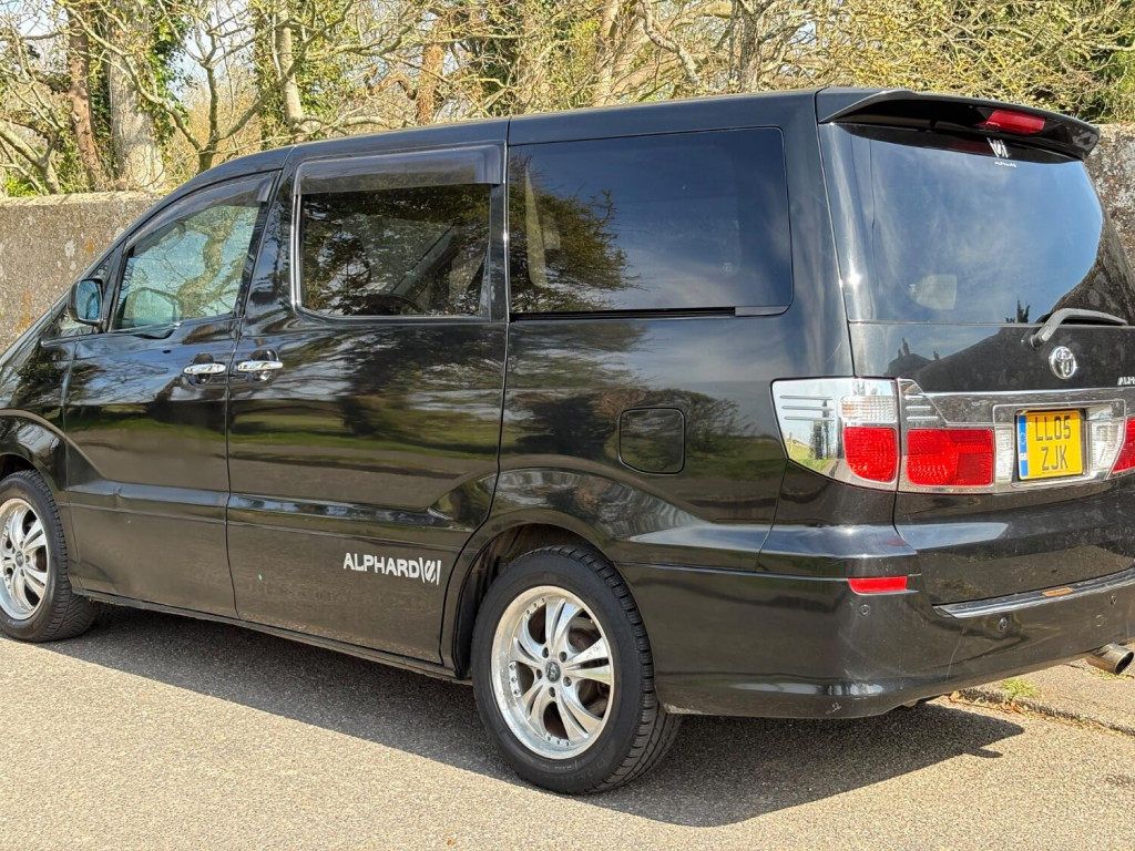 TOYOTA ALPHARD
