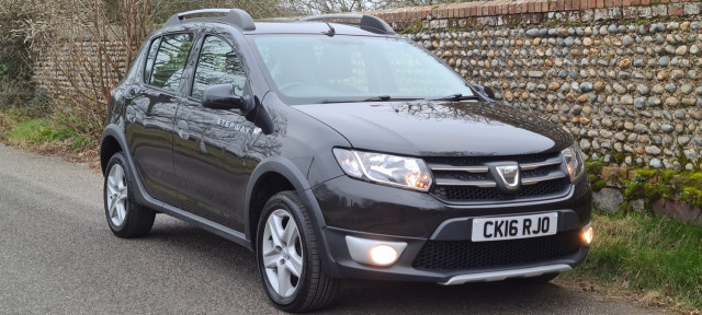 DACIA SANDERO STEPWAY LAUREATE DCI