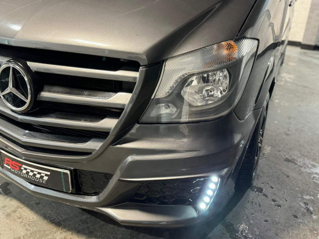 MERCEDES-BENZ SPRINTER