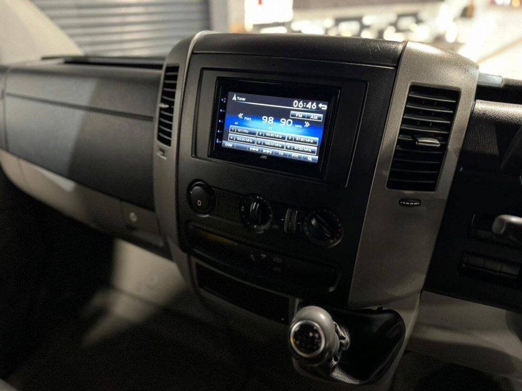 MERCEDES-BENZ SPRINTER