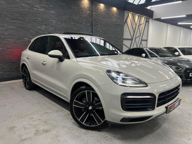 PORSCHE CAYENNE 3.0T V6 TiptronicS 4WD Euro 6 (s/s) 5dr