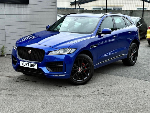 JAGUAR F-PACE