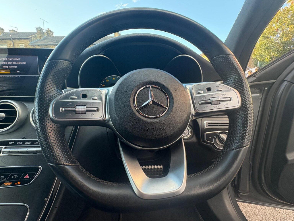 MERCEDES-BENZ C CLASS