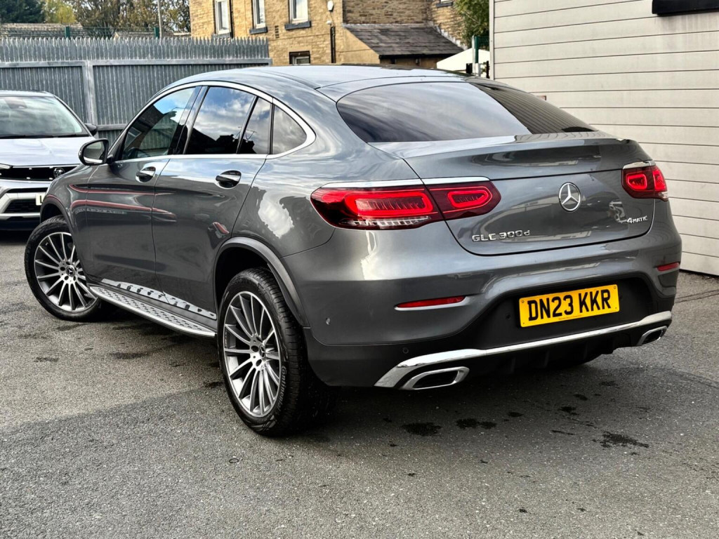 MERCEDES-BENZ GLC