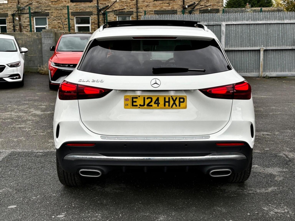 MERCEDES-BENZ GLA CLASS