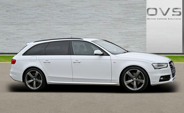 AUDI A4 AVANT