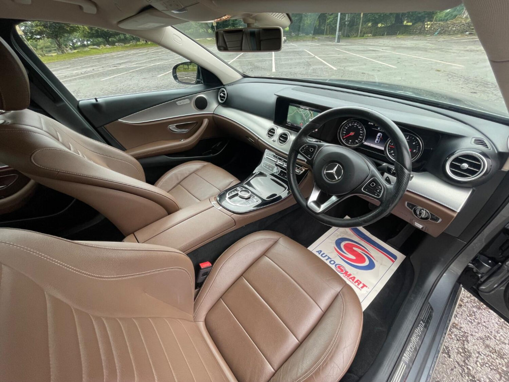 MERCEDES-BENZ E CLASS