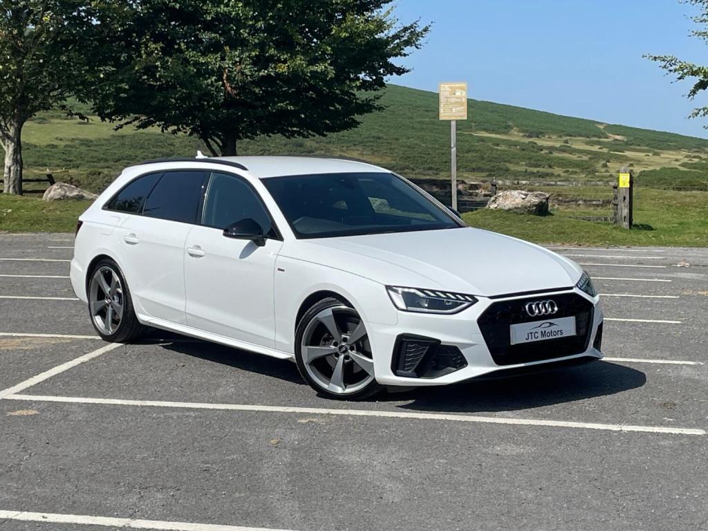 AUDI A4 AVANT