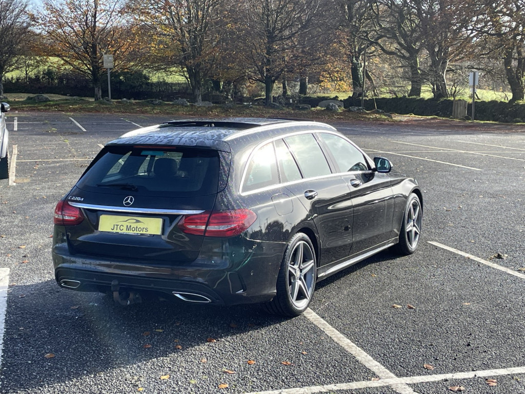 MERCEDES-BENZ C CLASS