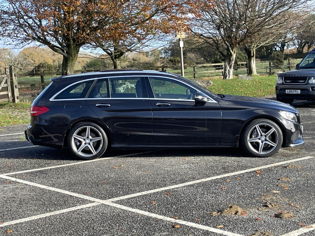 MERCEDES-BENZ C CLASS