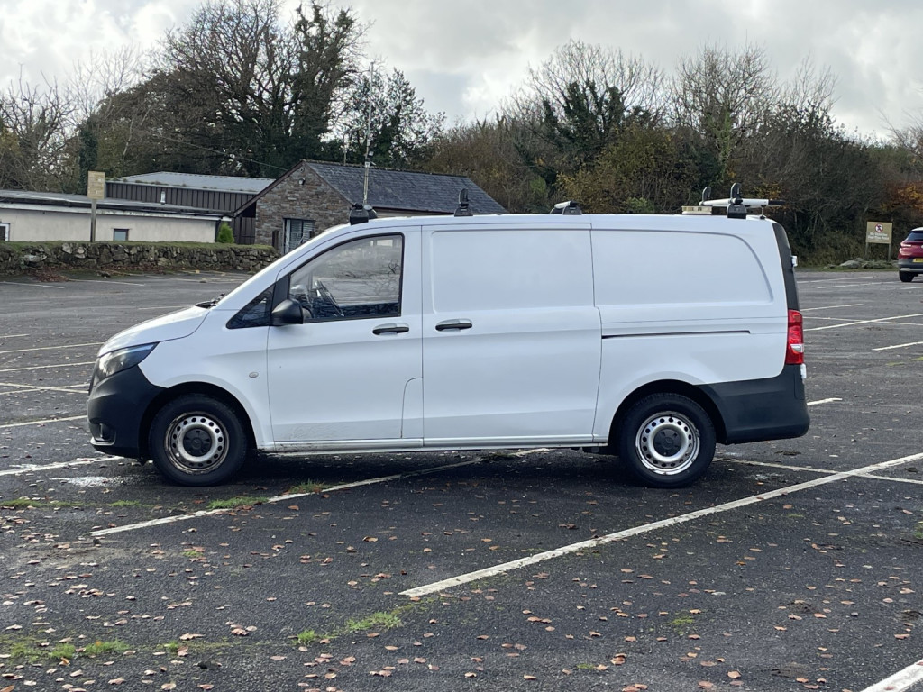 MERCEDES-BENZ VITO