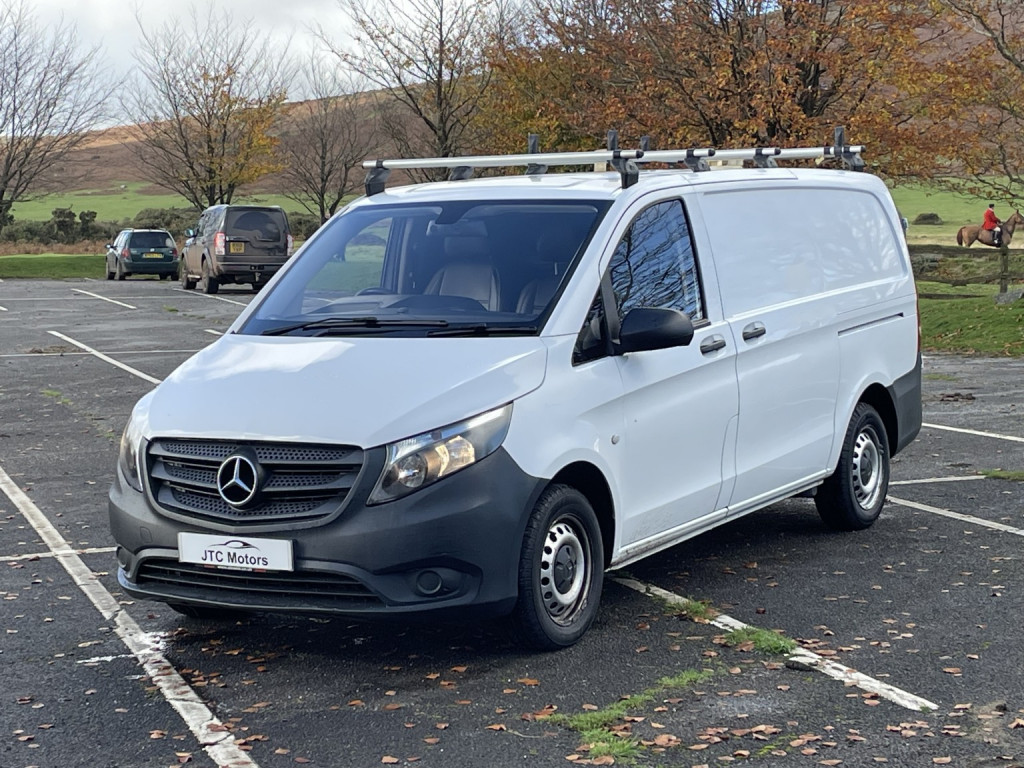 MERCEDES-BENZ VITO