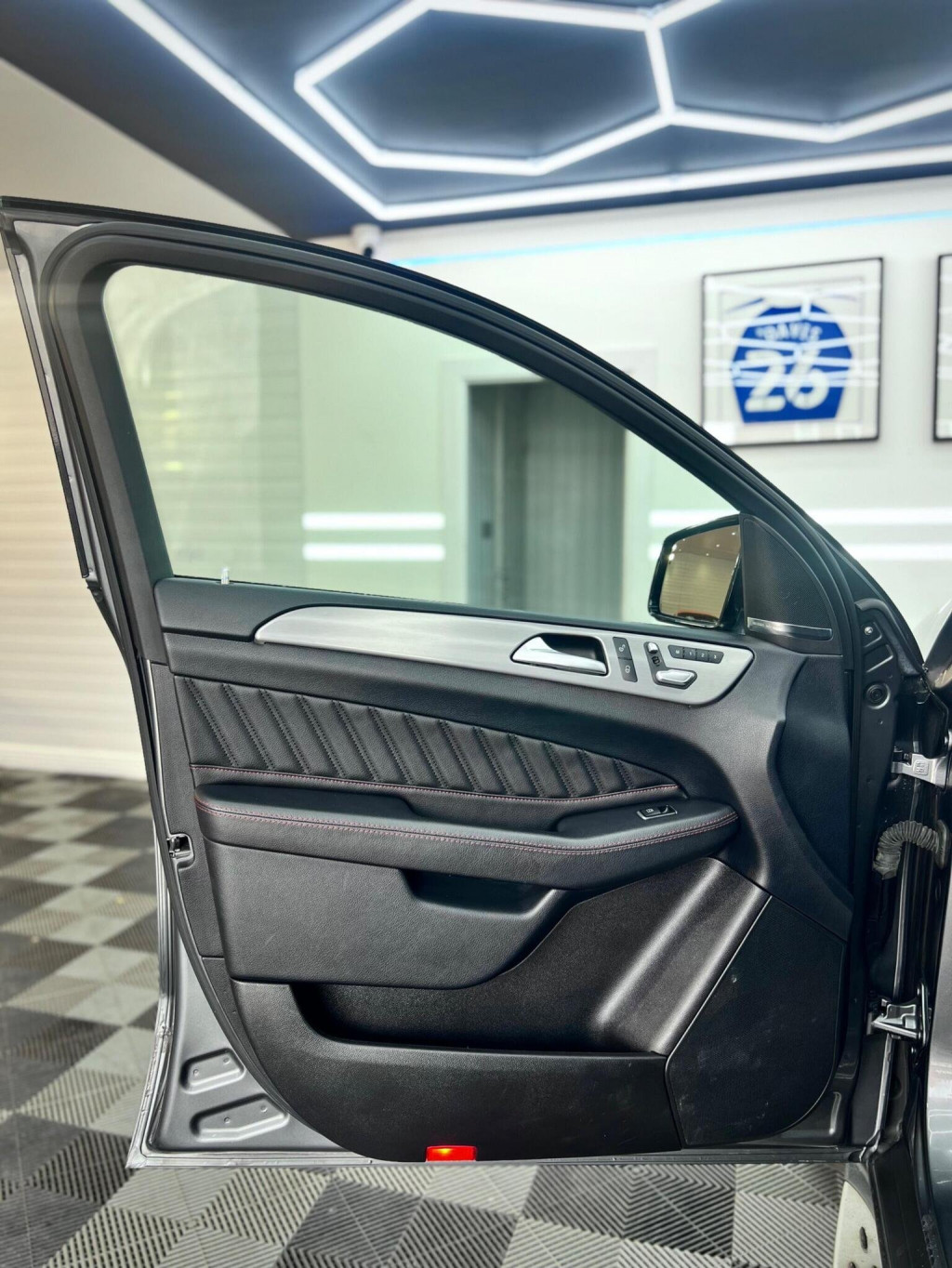 MERCEDES-BENZ GLE CLASS