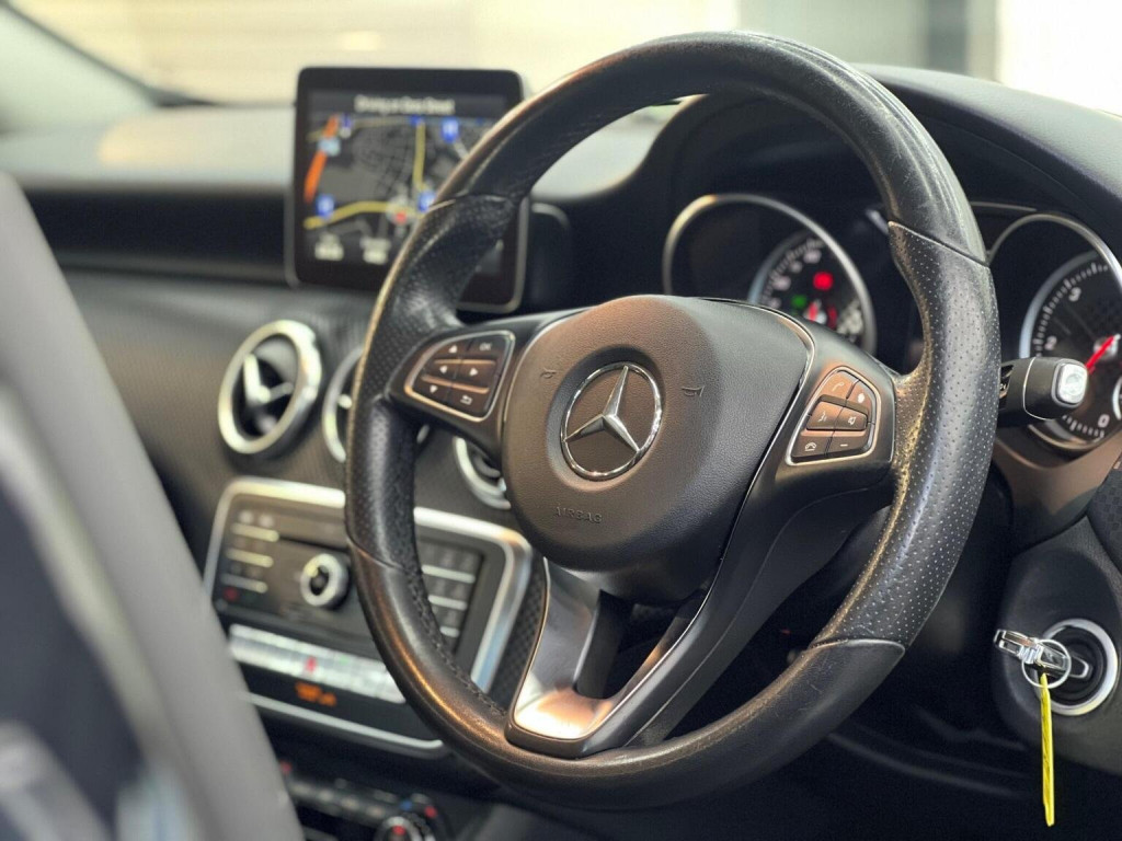 MERCEDES-BENZ A CLASS