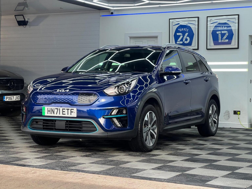KIA NIRO
