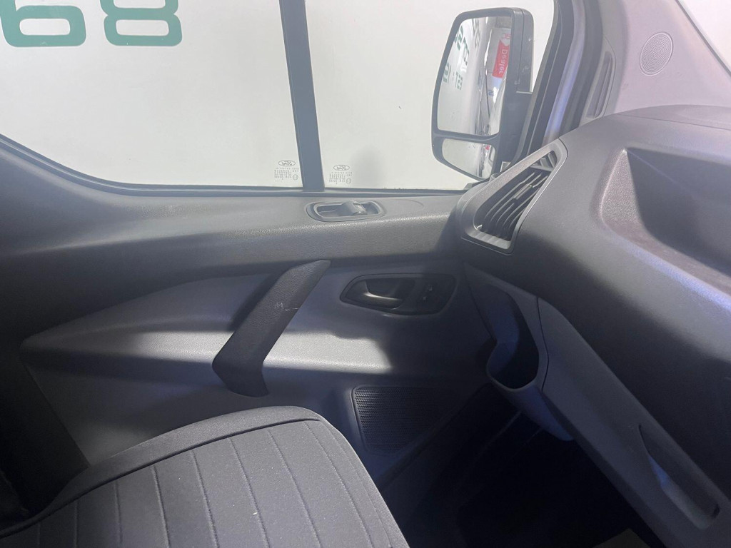FORD TRANSIT CUSTOM