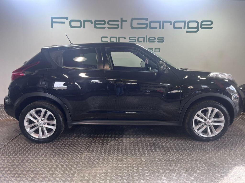 View NISSAN JUKE 1.6 Tekna