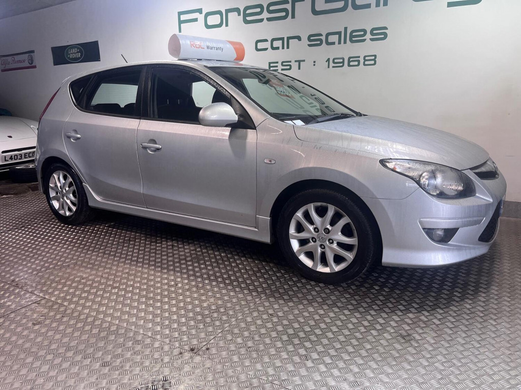 View HYUNDAI I30 1.6 CRDi Comfort