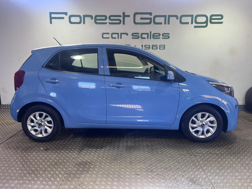 View KIA PICANTO 1.0 2