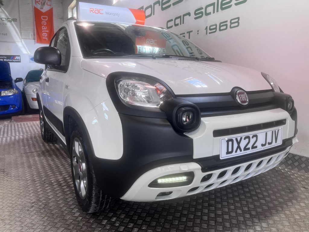View FIAT PANDA 1.0 City Cross 1.0 Mild Hybrid 70hp