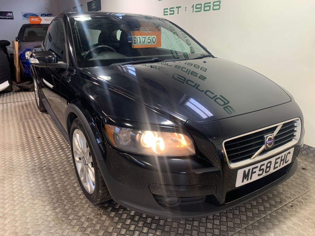 VOLVO C30